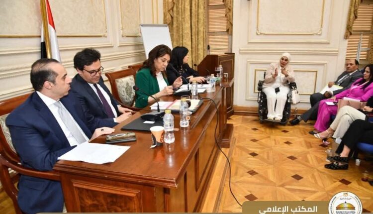وزيرا الثقافة والشؤون النيابية