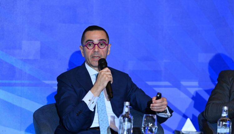 وزير الإستثمار
