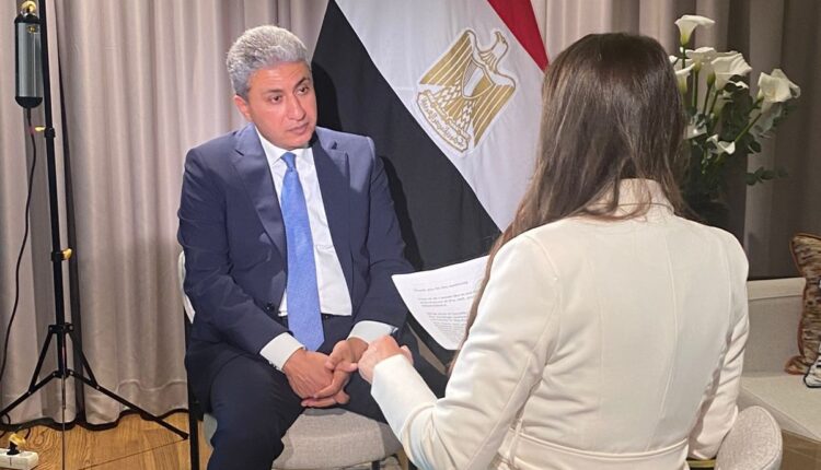 وزير السياحة