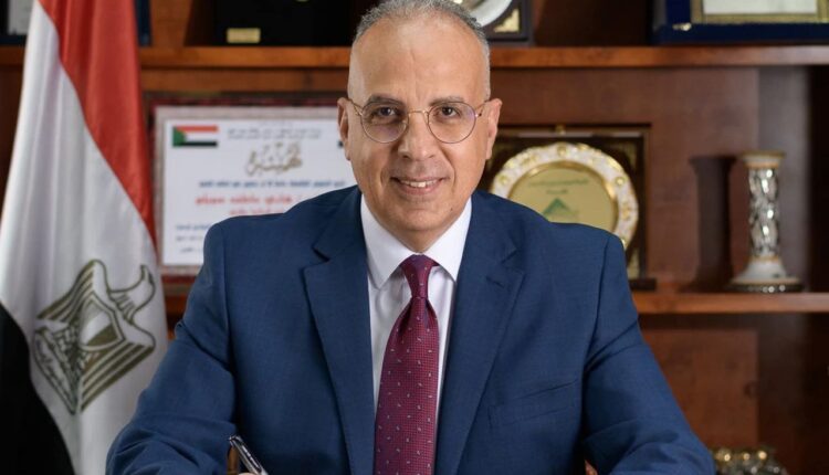 وزير الري