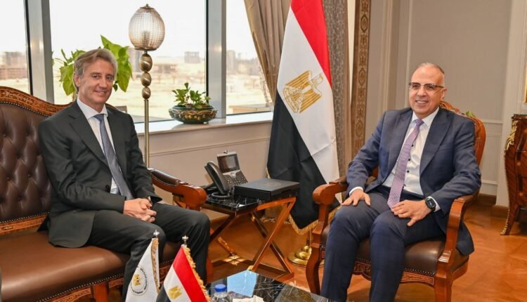وزير الري