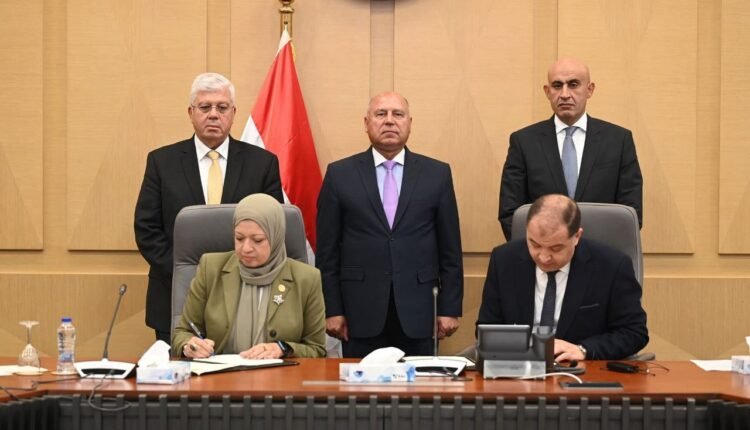 وزير الصناعة والنقل