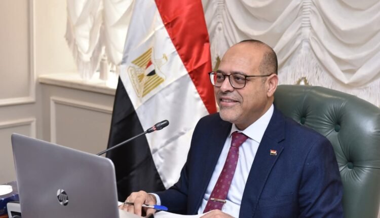 وزارة العمل