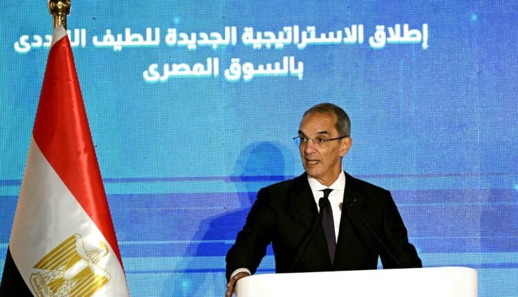 عمرو طلعت