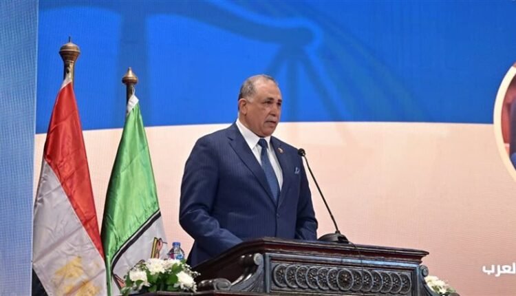 نقيب المحامين