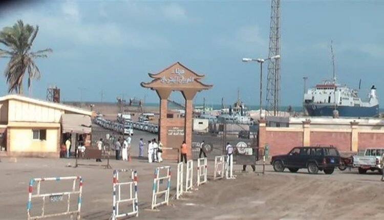 ميناء العريش