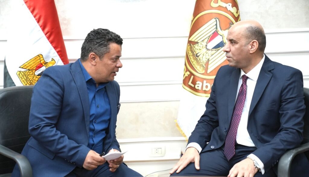 القرار المصرى فى حوار مع وزير العمل 