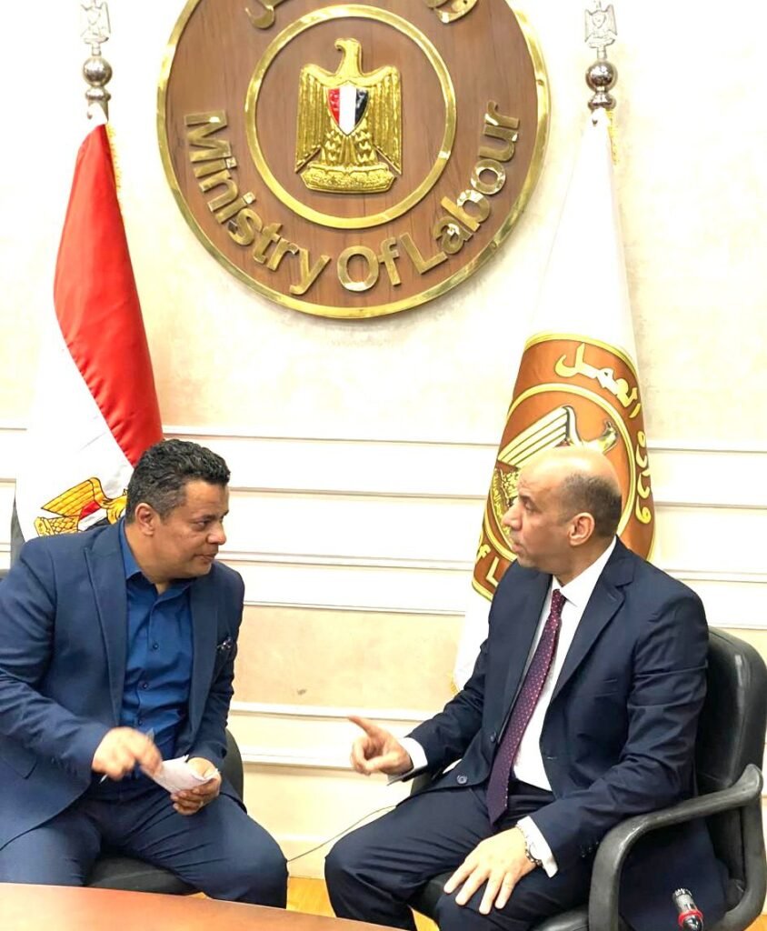 القرار المصرى فى حوار مع وزير العمل 