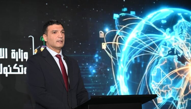 المهندس خالد هاشم وزير الصناعة