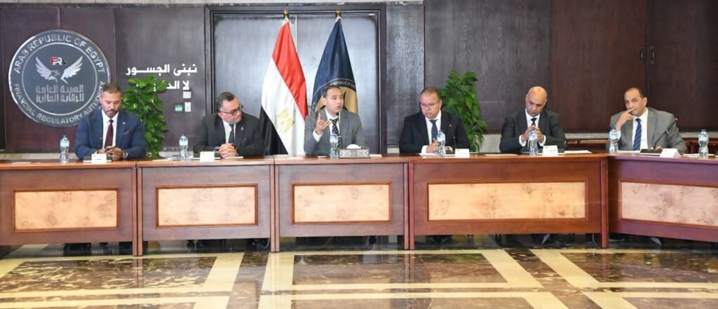 الدكتور إسلام عزام