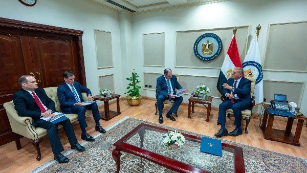 وزير البترول